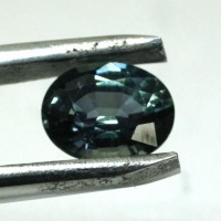 Premium Collection - Large Bi-color Sapphire 1.9 carats